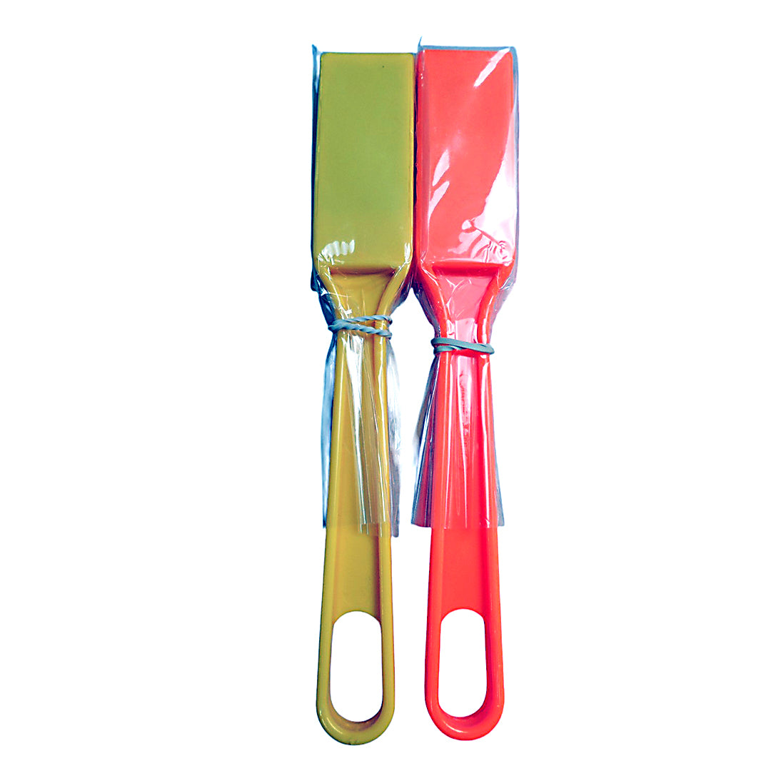 Two magnetic wands with one green and one red