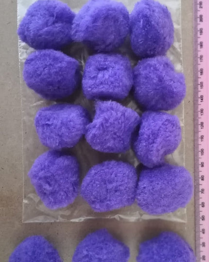Pom Poms 40mm Purple - 15 pcs