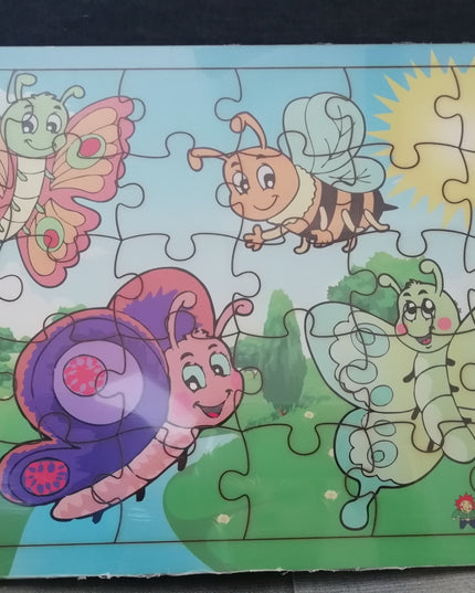 Wooden Puzzle Frame A3 - 30pc Bugs in Summer